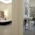 Easyrome Pensión 4*